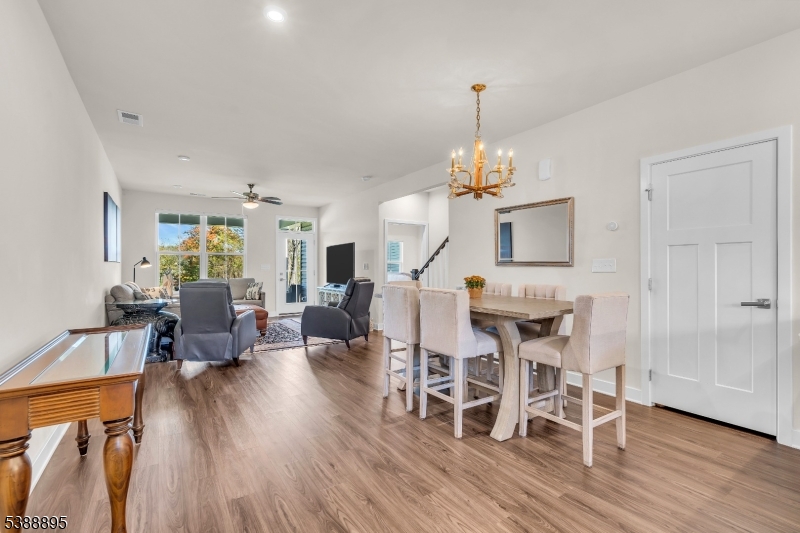 Hawk Pointe - Residential