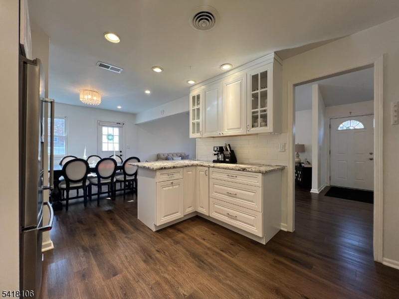 Pompton Mews Twnhouse Assoc - Residential