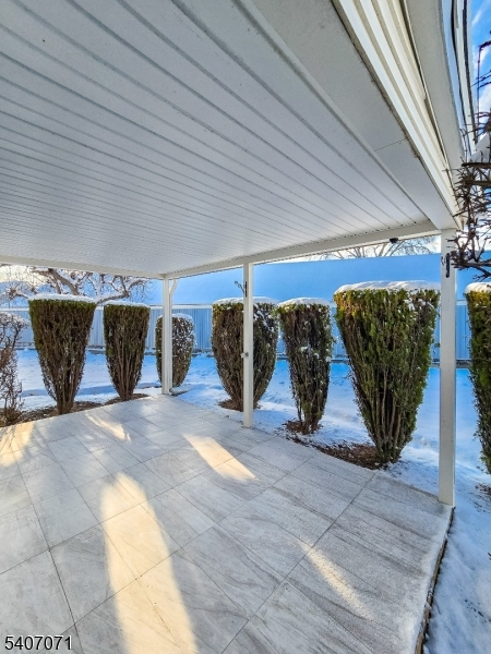 Rossmoor - Residential