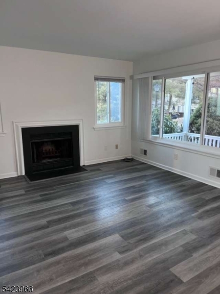 Huntington Park - Residential