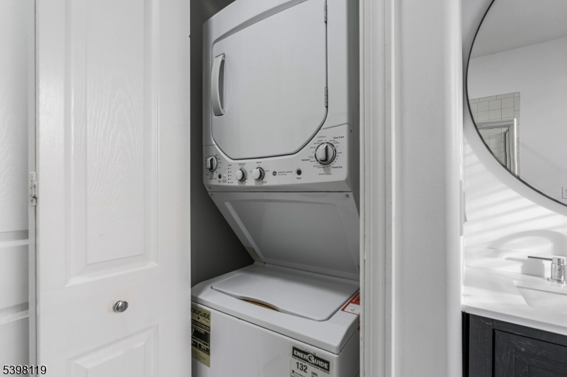 Warren Heights - Residential Lease