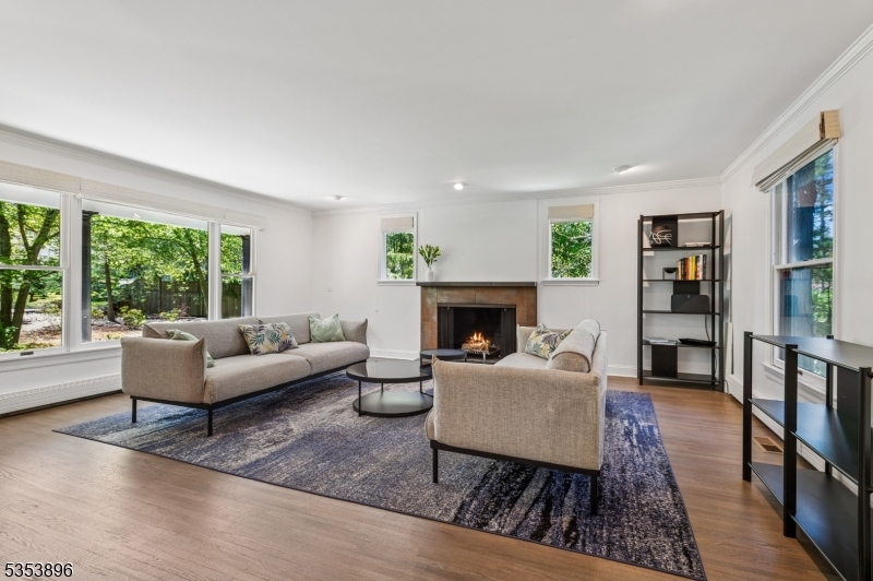 WESTERN - Residential