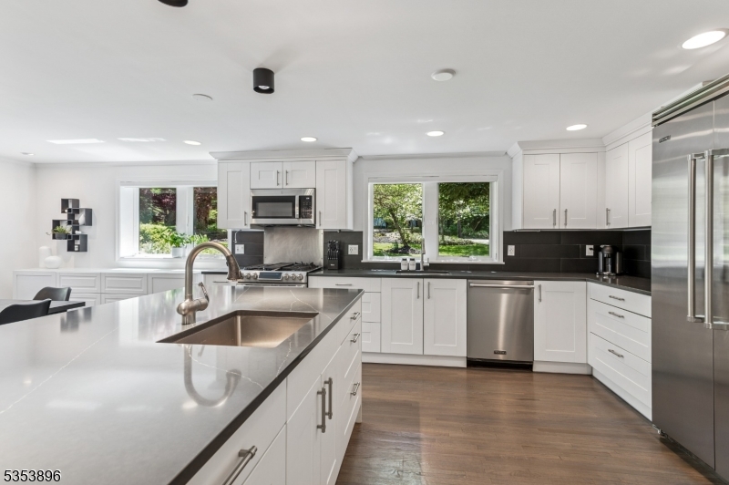 WESTERN - Residential