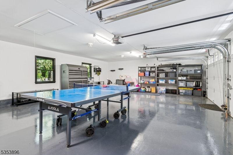 WESTERN - Residential