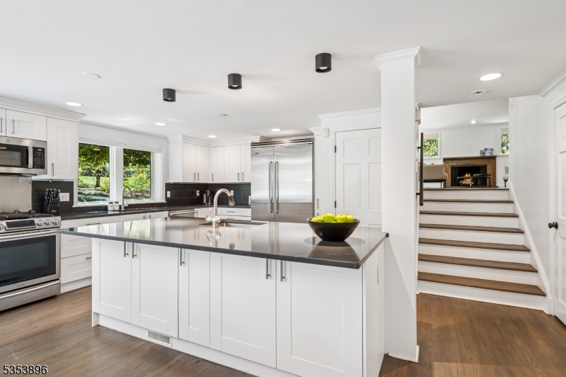 WESTERN - Residential