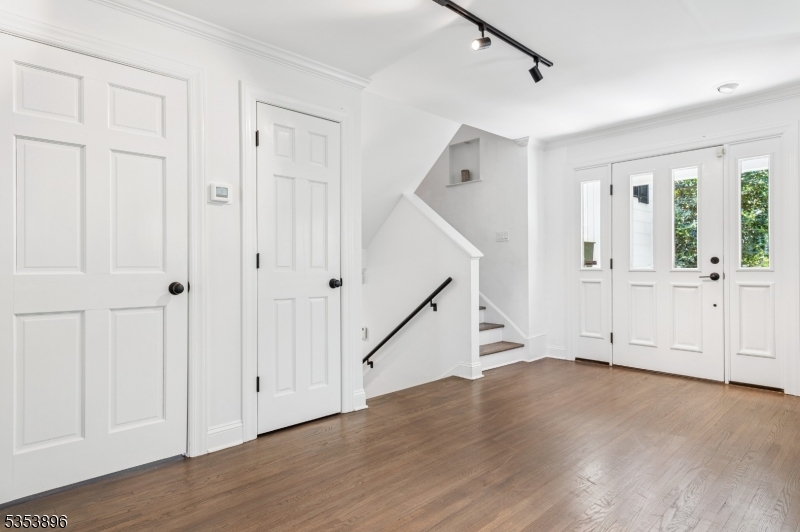 WESTERN - Residential