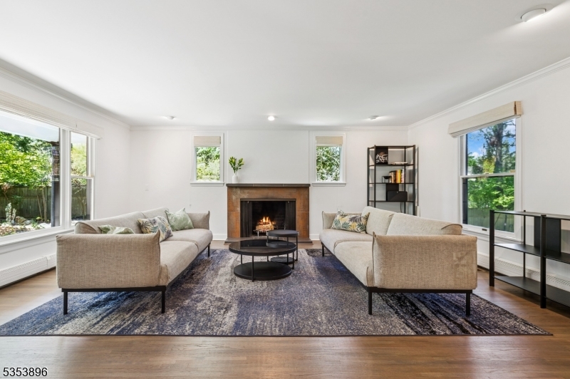 WESTERN - Residential