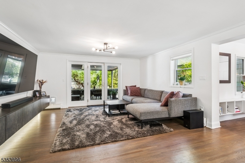 WESTERN - Residential