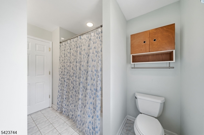 Plymouth Lake - Residential