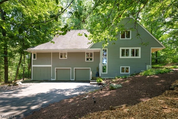 30 POOR FARM RD, PENNINGTON, NJ 08534 - Image 0171bea8a1b6a9a87d02a16d9c8264ae/3808709155