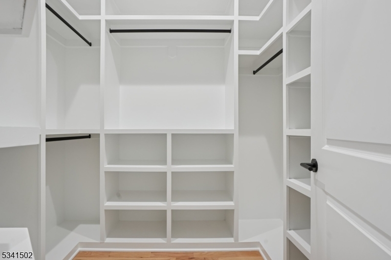 Collins - Residential