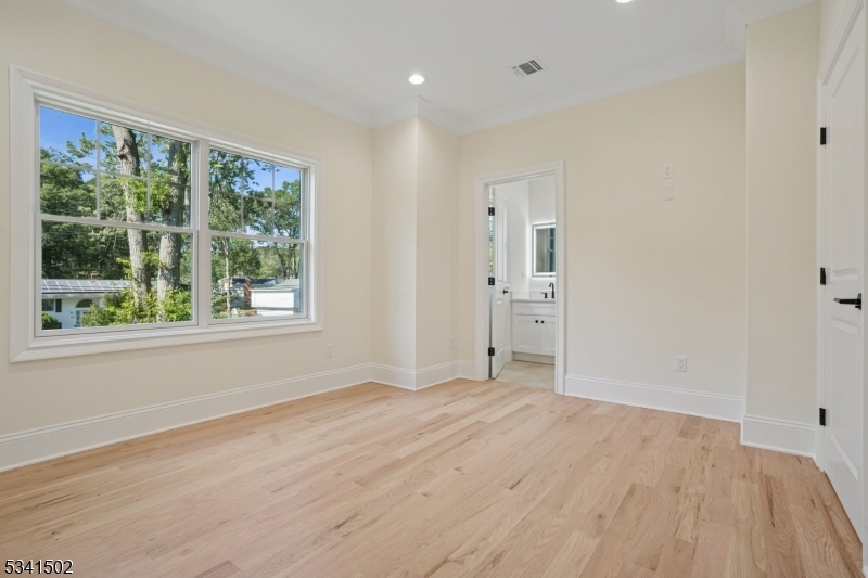 Collins - Residential