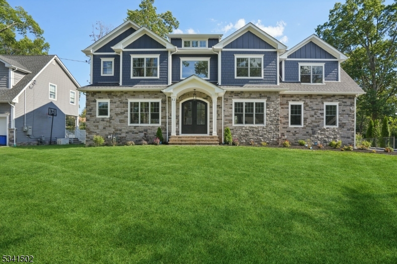 Collins - Residential