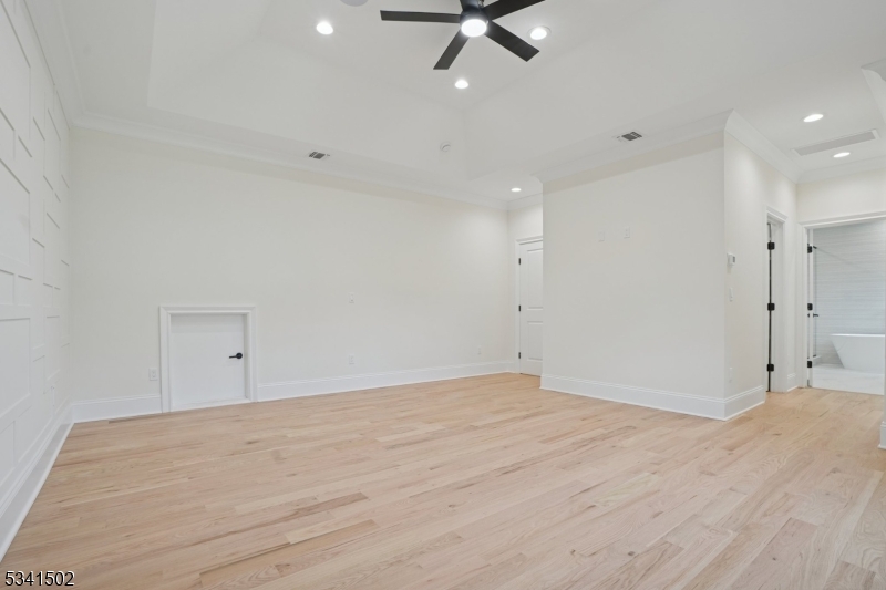 Collins - Residential