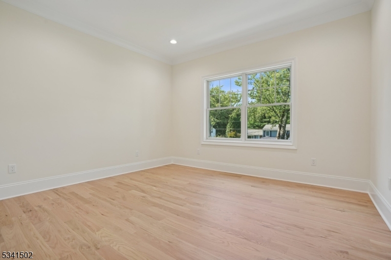 Collins - Residential