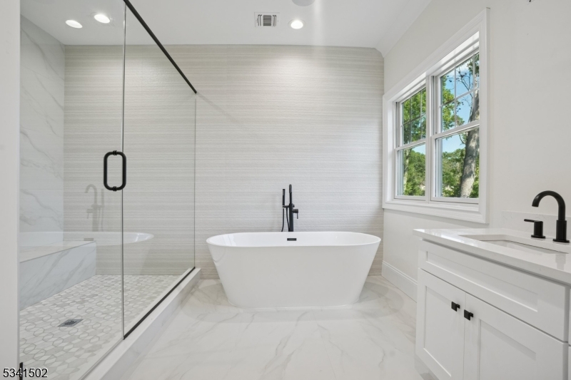 Collins - Residential