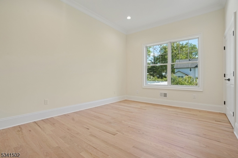 Collins - Residential