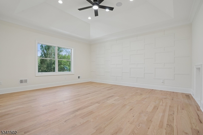 Collins - Residential