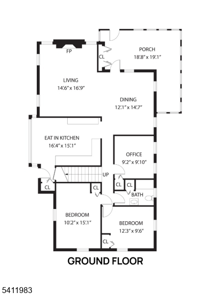 Main image without alt text