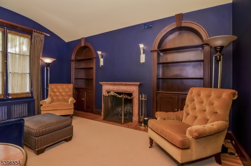 Llewellyn Park - Residential