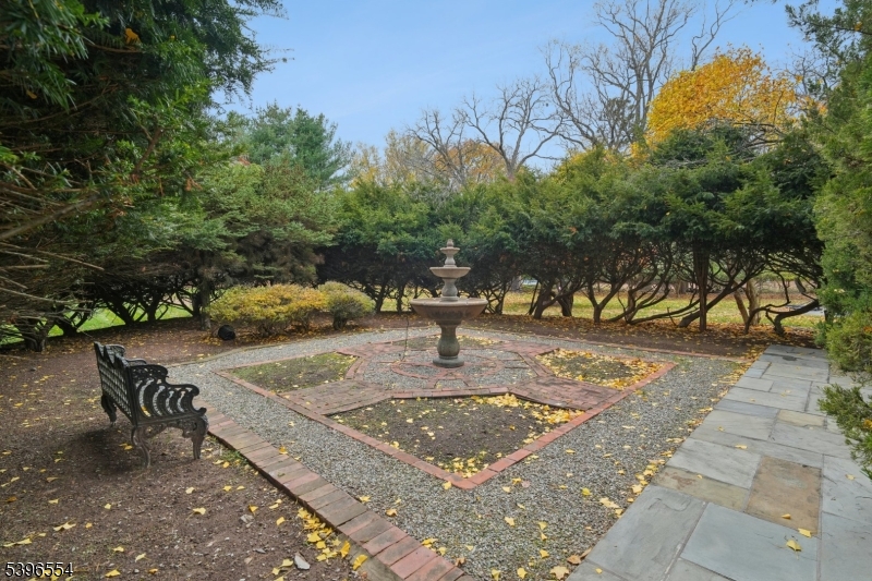 Llewellyn Park - Residential