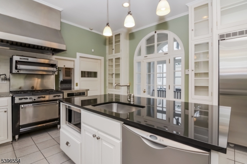 Llewellyn Park - Residential