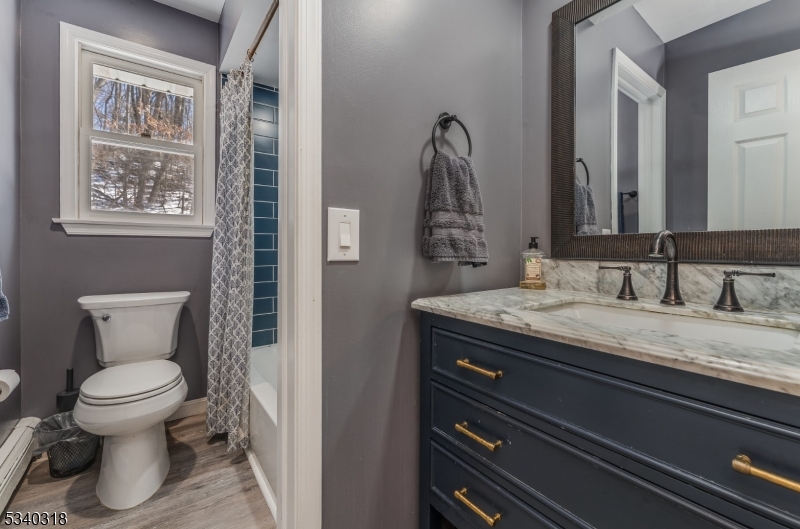 White Twp., New Jersey 07823, United States, 3 Bedrooms Bedrooms, ,3 BathroomsBathrooms,Residential,Active,77814