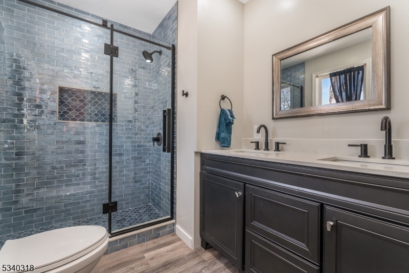 White Twp., New Jersey 07823, United States, 3 Bedrooms Bedrooms, ,3 BathroomsBathrooms,Residential,Active,77814