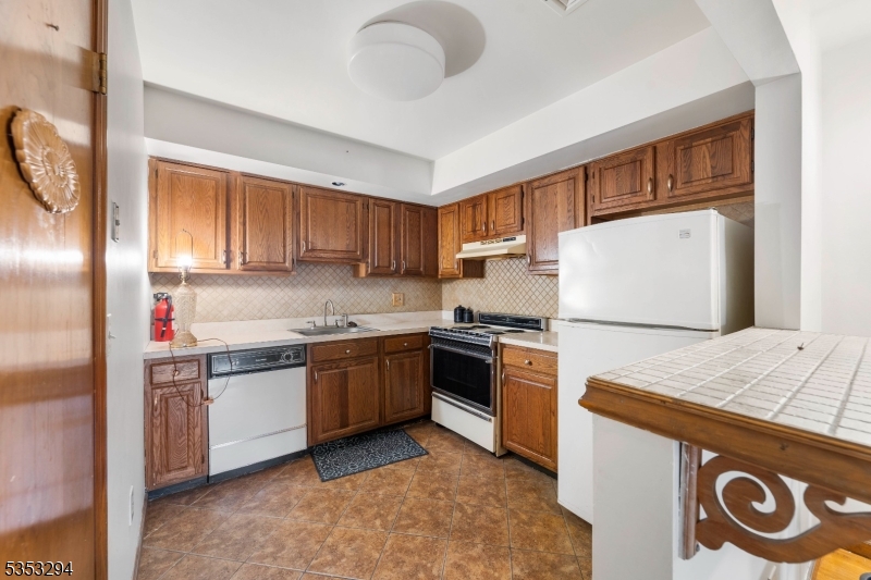 Hillside - Residential