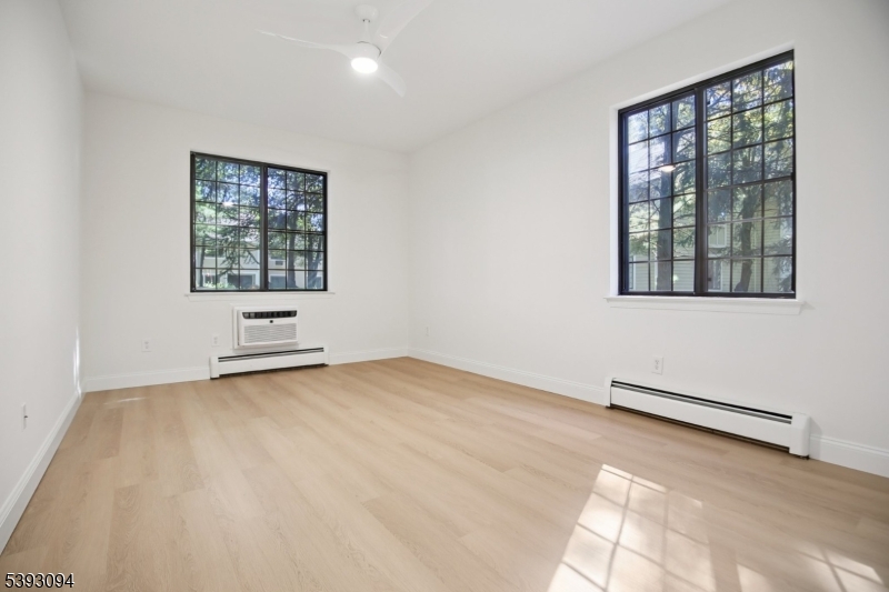 Foxwood II - Residential