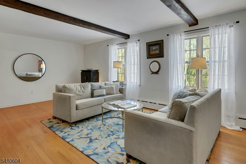 New Vernon - Residential