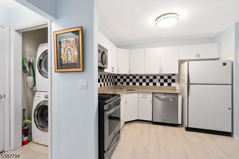 Scenic Hill - Residential