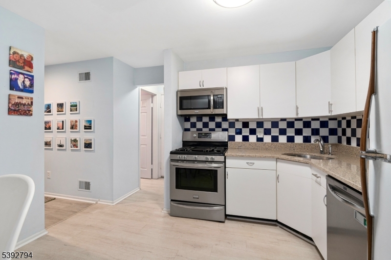 Scenic Hill - Residential