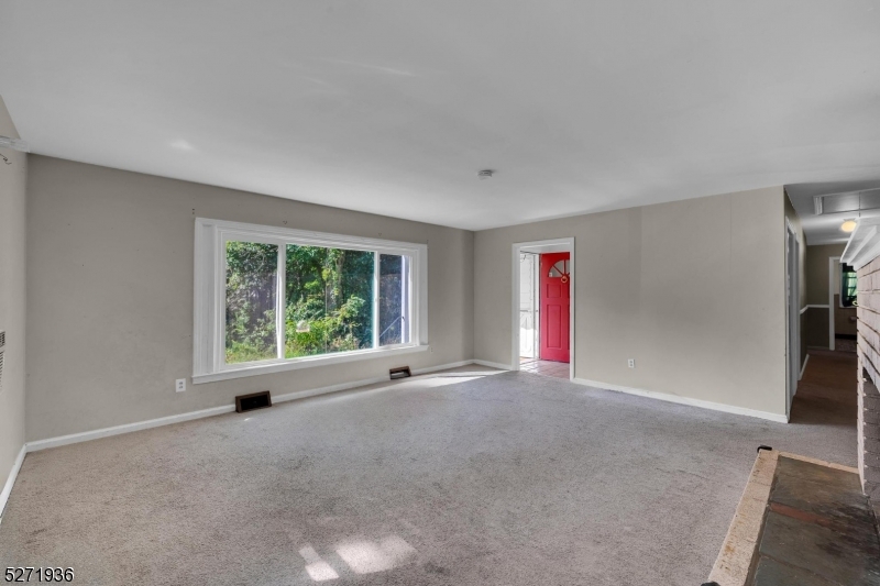 Russling Rd Area - Residential