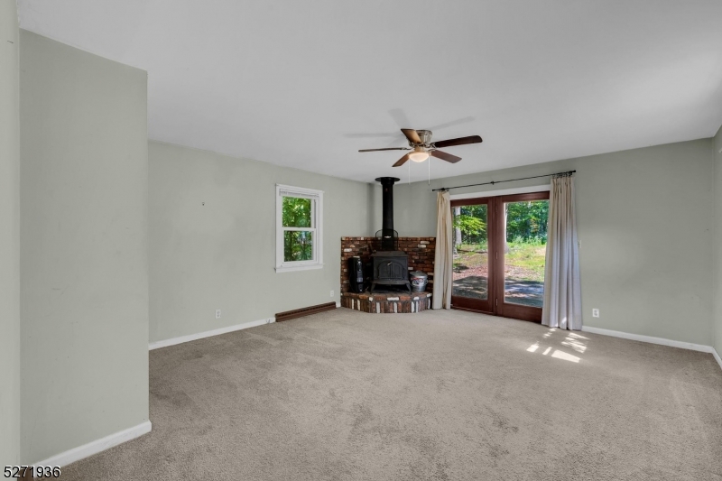 Russling Rd Area - Residential