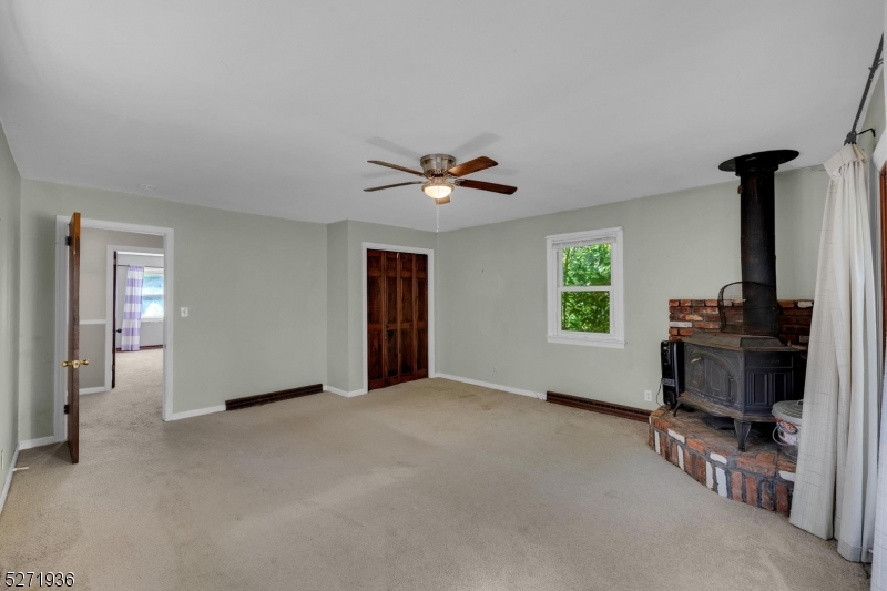 Russling Rd Area - Residential