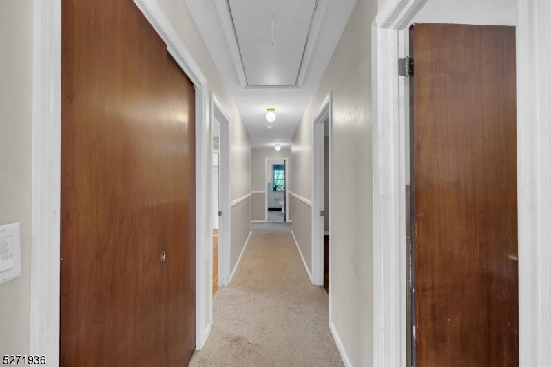 Russling Rd Area - Residential