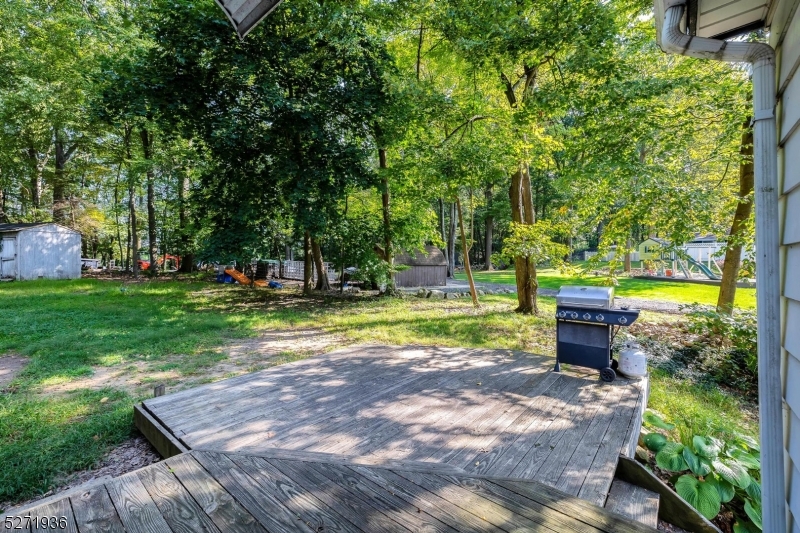 Russling Rd Area - Residential