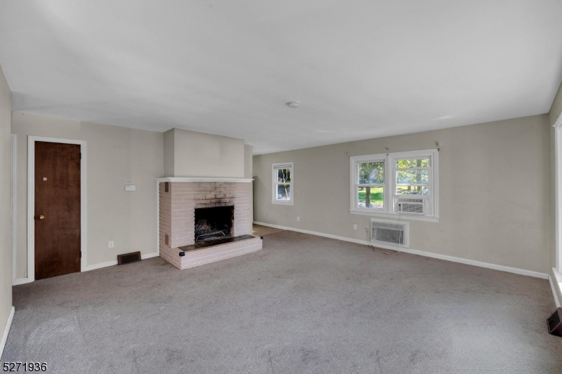 Russling Rd Area - Residential