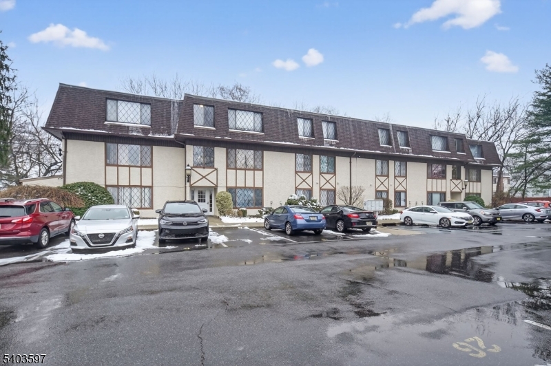 HILTON SECTION - Residential