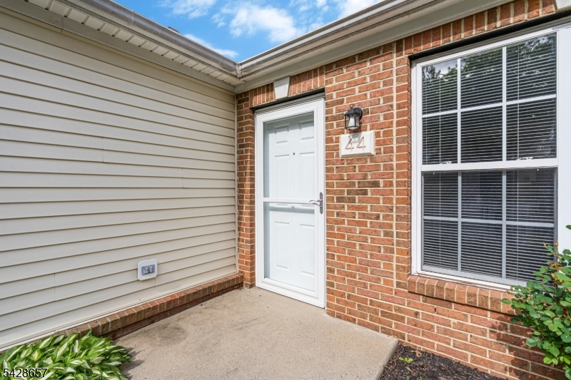 Hillsborough Point - Residential