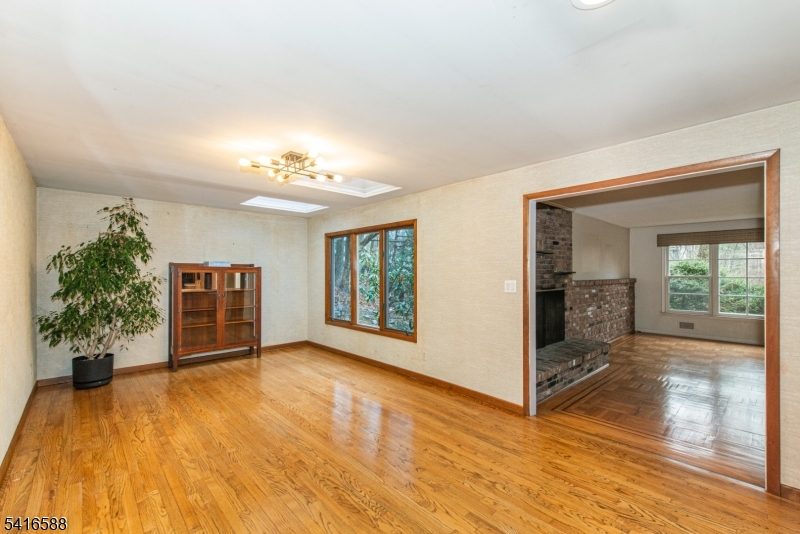 Hill Section - Residential