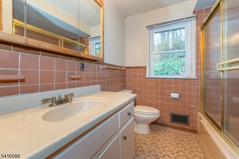 Hill Section - Residential