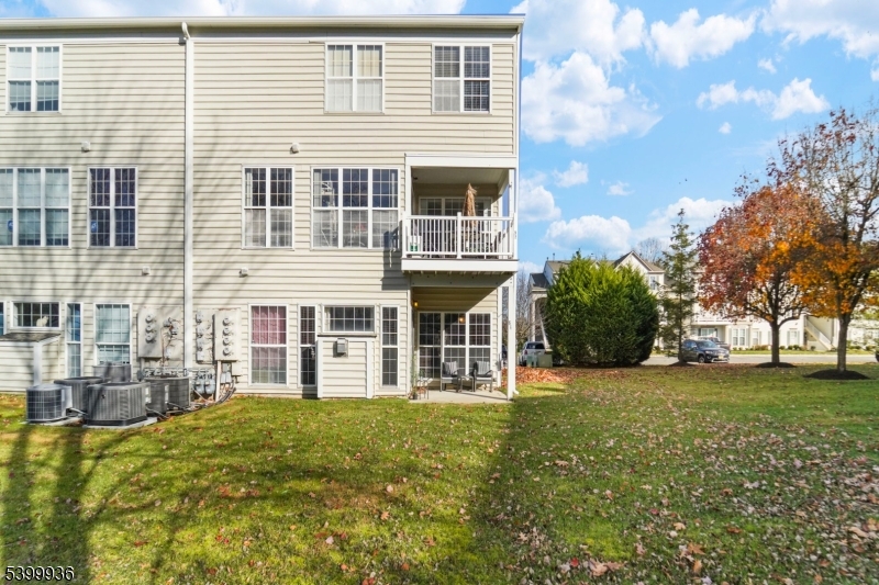 SUMMERHILL - Residential