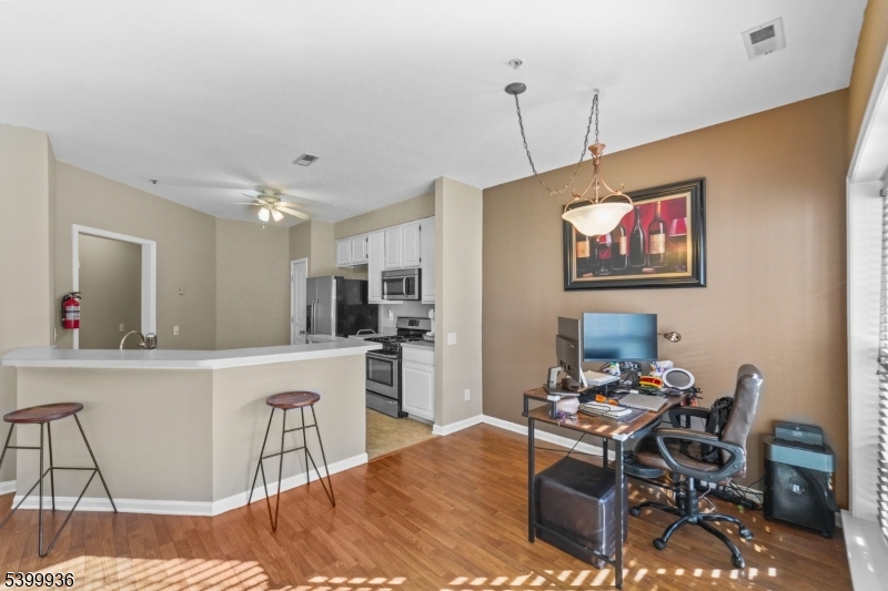 SUMMERHILL - Residential