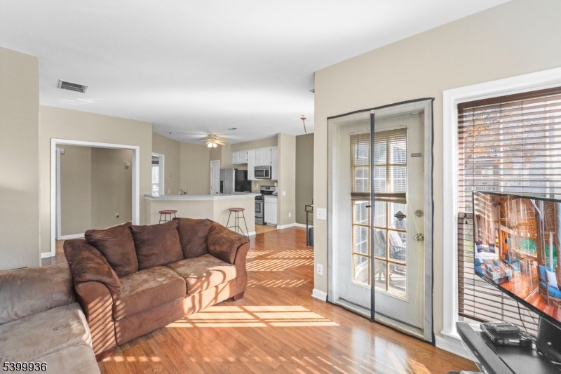 SUMMERHILL - Residential