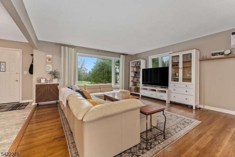 Whitehouse Station - Residential