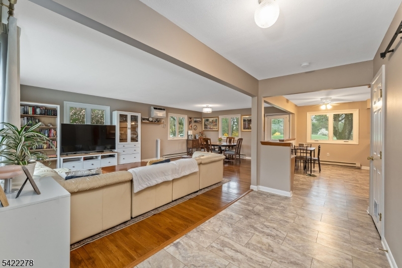 Whitehouse Station - Residential