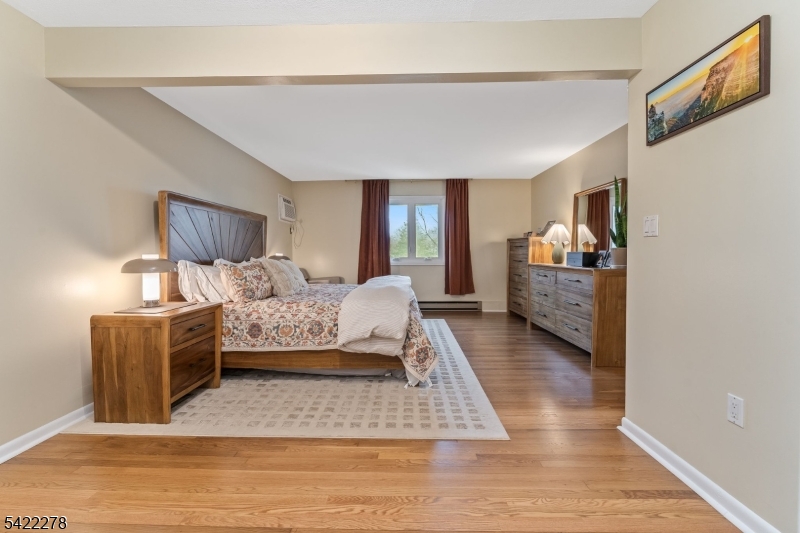 Whitehouse Station - Residential