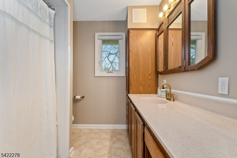 Whitehouse Station - Residential